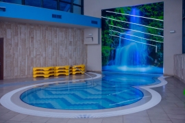 Ջրային Գոտի՝ փակ լողավազան