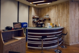 Ջրային Գոտի՝ փակ լողավազան